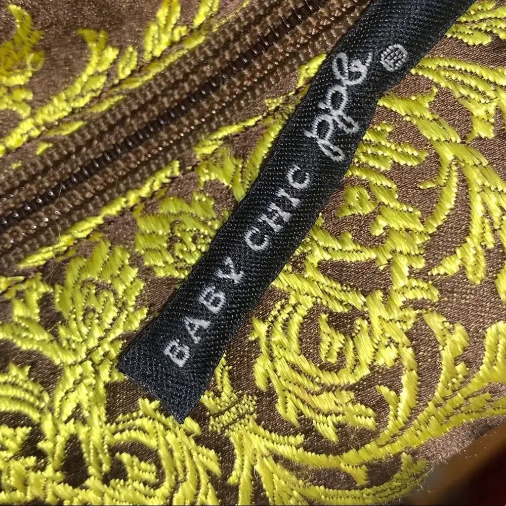 Petunia Pickle Bottom Touring Bag Diaper Bag Brown Yellow Damask Baby Crossbody